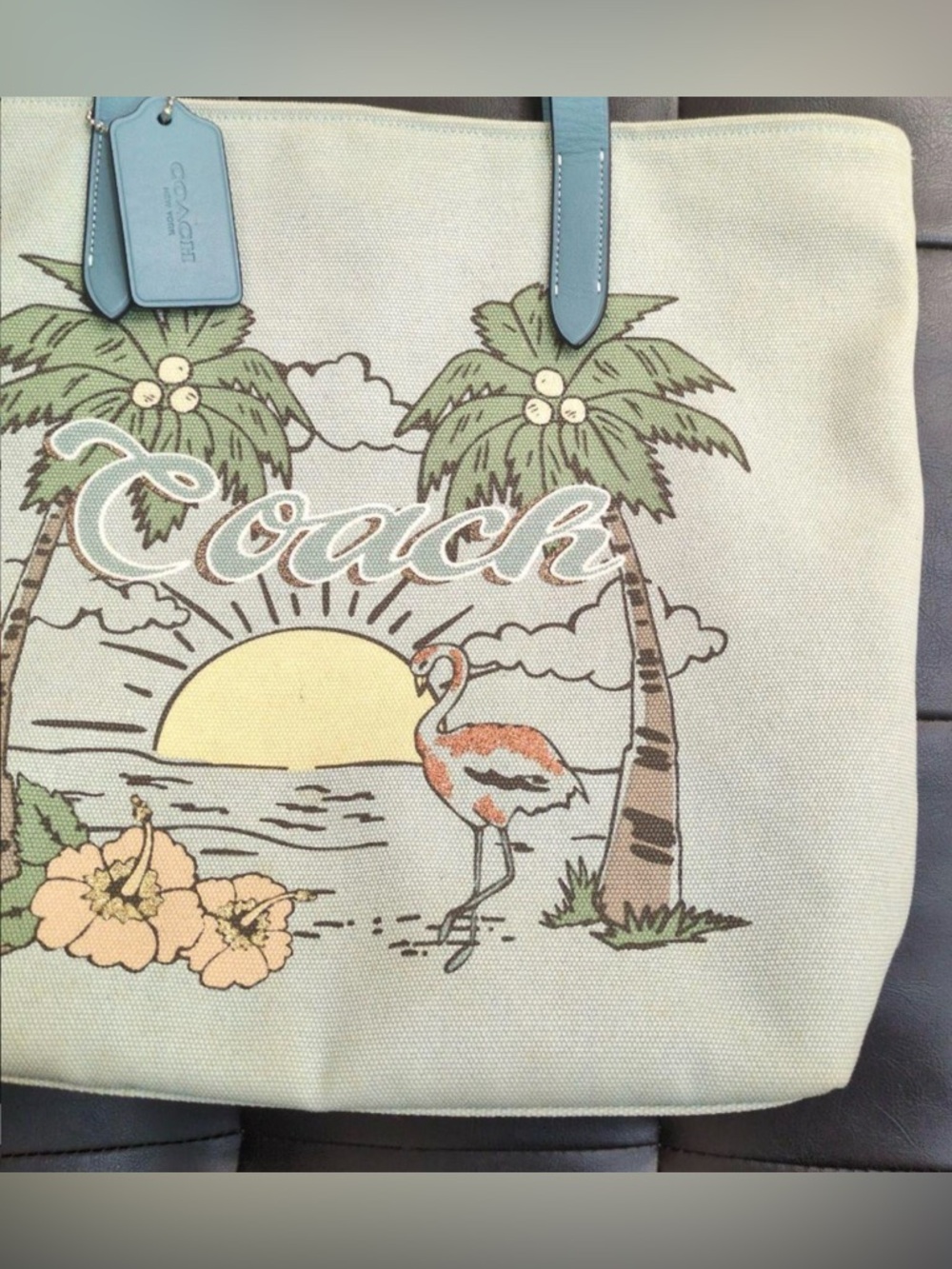 Coach Hawaii Release Aloha Summer Tote Bag EUC - Picture 3 of 11